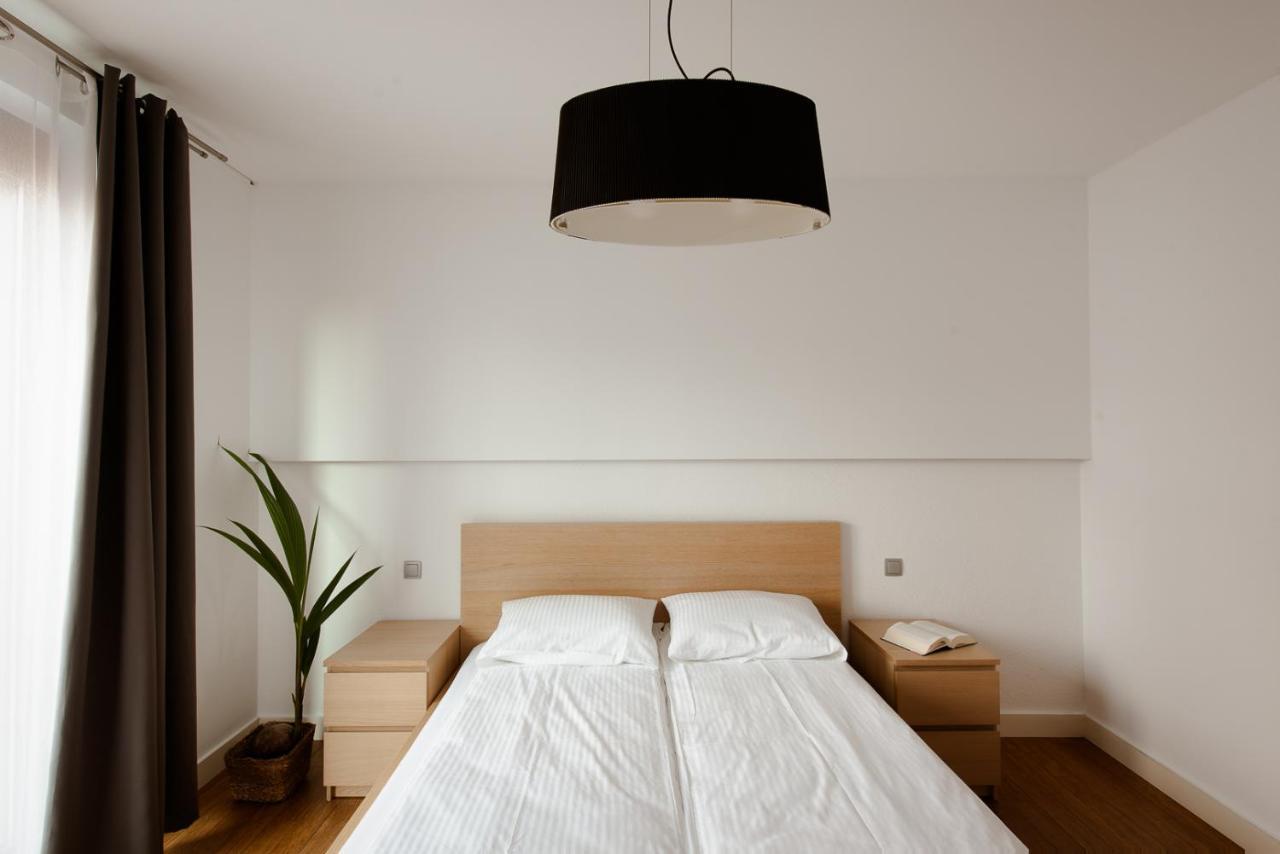 Spacious Apartment Close To Main Station / Galeria Krakowska Exteriör bild