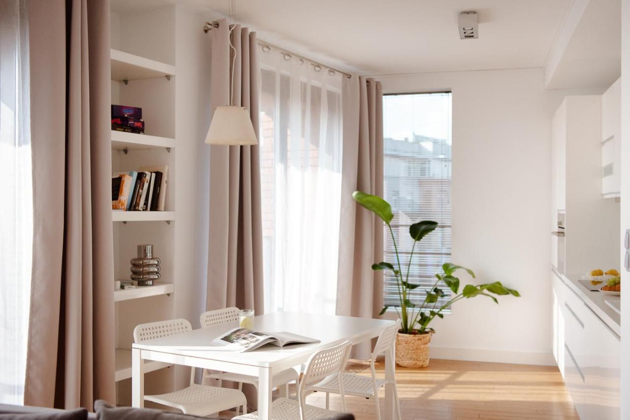 Spacious Apartment Close To Main Station / Galeria Krakowska Exteriör bild